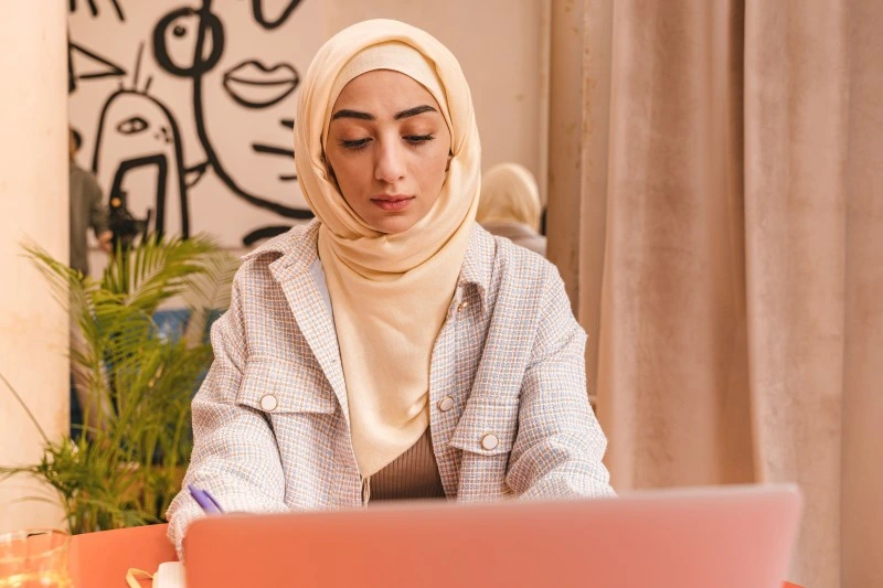 Female Quran teacher for sisters and children at Al Hasan Online Quran Academy